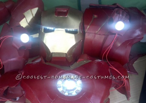 El mejor disfraz casero de Iron Man para niños para Halloween