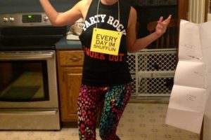¡El mejor disfraz de LMFAO es sexy y lo sé!