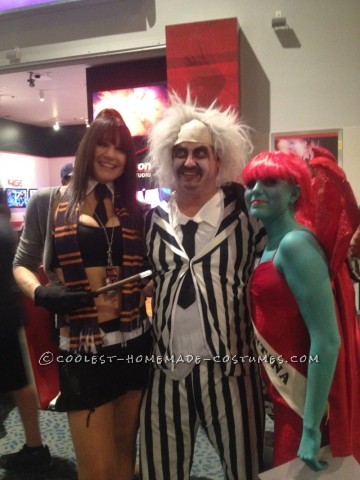 Caro disfraz de administrador muerto de Halloween de Beetlejuice: este lindo disfraz de administrador muerto de Halloween de Beetlejuice tomó tiempo y planificación, ¡pero valió la pena!  fui a un concierto en halloween