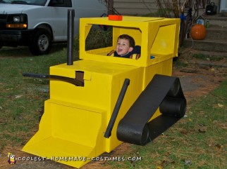 Disfraz de constructor y excavador para niños pequeños