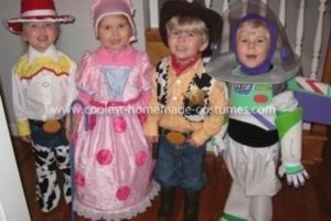 Disfraz de grupo infantil «The Coolest Toy Story»