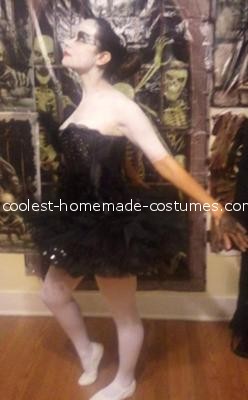El mejor disfraz de cisne negro