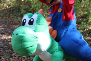 Cool DIY Illusion Baby Costume: ¡Soy yo, Mario… y Yoshi también!