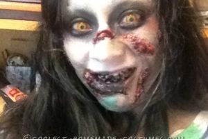 Creepy Homemade Regan Disfraz de Halloween de El Exorcista