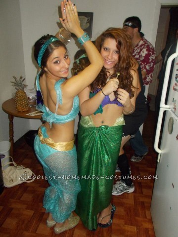 Disfraces de Halloween caseros de jazmín y Ariel
