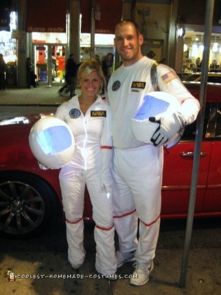Disfraces de astronauta para una pareja