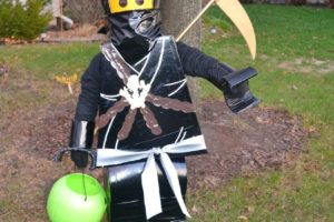 Disfraz de Halloween LEGO Ninjago casero para niño