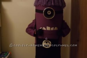 Disfraz de Halloween de minion morado malvado