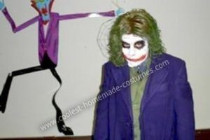 El disfraz de Halloween de Joker de caballero oscuro hecho en casa más genial