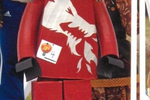 El disfraz de minifigura LEGO Ninjago casero más genial