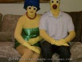 El disfraz de pareja de Halloween más genial de Homer y Marge Simpson