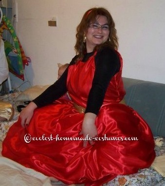 Este disfraz tomó mucho tiempo, tuve que coser, pero por supuesto al final valió la pena!  Creo que este traje se puede llamar una pareja de baile.  yo r