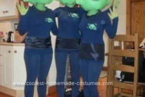 El mejor disfraz de grupo alienígena de Toy Story