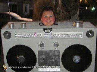 traje de boombox hecho en casa