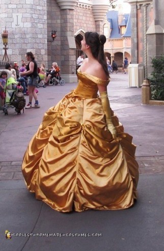 Exquisito vestido Belle: sé hermosa, cose como un monstruo