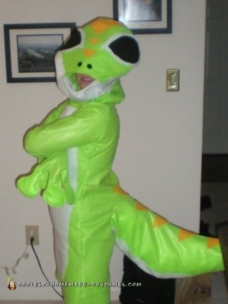 Geico Gecko y disfraz de pareja de clientes