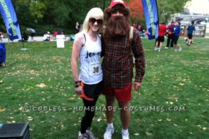 Genial disfraz de pareja de Forrest Gump y Jennee