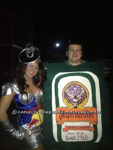 Genial traje casero de Jager Bomb para parejas