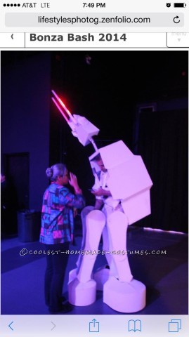 Impresionante AT-At Walker casero de Star Wars