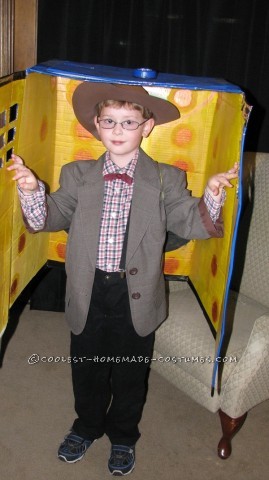 Impresionante disfraz de padre e hijo: Doctor Who en su TARDIS y un Dalek