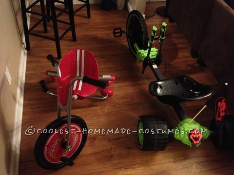 En las semanas previas a Halloween 2012, nuestro grupo preparó seis disfraces diferentes de personajes de mario kart, completos con una talla grande a juego para adultos.