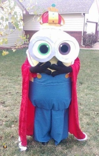 Increíble disfraz de bricolaje King Bob Minion