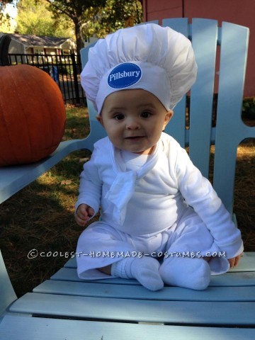 Lindo disfraz de Pillsbury Doughboy Baby (y Baker Mom)