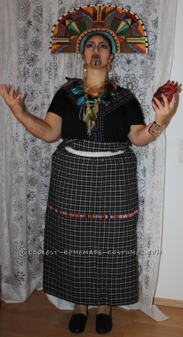Traje Casero de la Sacerdotisa del Sacrificio