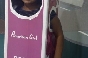 Traje casero de una muñeca americana.