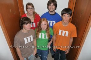 Traje de grupo de M&M de última hora