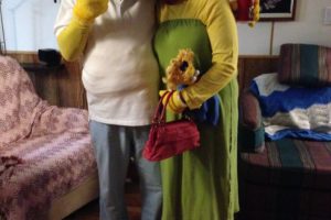 Traje para pareja de Homer y Marge Simpson