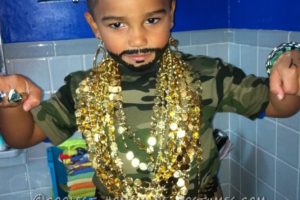 Impresionante disfraz para Mr T de 5 años.