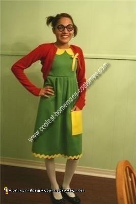 Traje casero de pareja de Chilindrin y El Chavo del Ocho