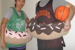 Disfraz de juego de palabras DIY Coolest Dunkin Donuts para pareja