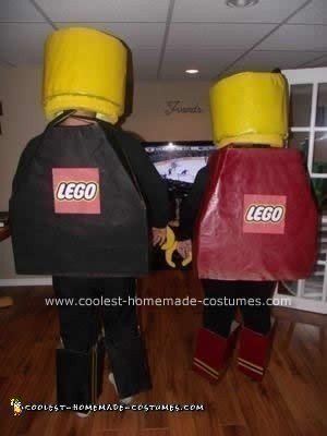 Traje de Lego hecho en casa para una pareja con sus propias manos.