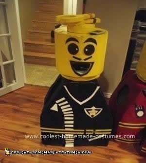 Traje de Lego hecho en casa para una pareja con sus propias manos.