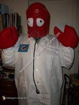 Disfraz casero de Leela y Zoidburg de una pareja de Futurama para Halloween