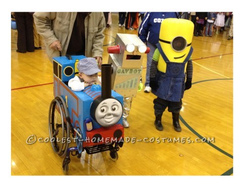 Traje de silla de ruedas Rolling Thomas the Tank Engine