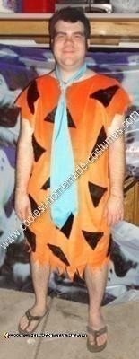 Disfraces de Halloween de pareja Picapiedra hechos en casa