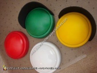 Idea de disfraz de Halloween para niños con semáforo casero