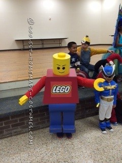 El mejor traje de Lego Master Builder