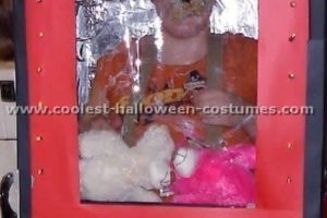 El disfraz de poste rascador de Halloween más genial de bricolaje
