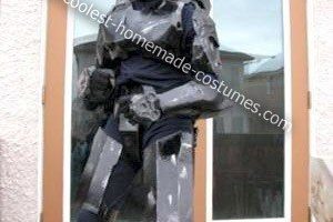 El mejor disfraz espartano negro hecho en casa de Halo 3