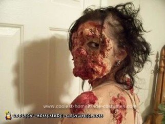 Idea de disfraz de Halloween único caníbal mutado hecho en casa