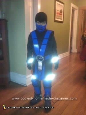 Disfraz infantil casero para pareja de Sub-Zero y Scorpion