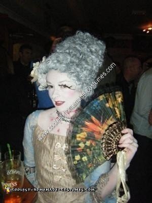 Idea de disfraz de Halloween de María Antonieta