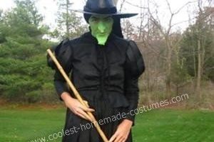 El mejor disfraz de Halloween de bruja malvada que puedes hacer tú mismo
