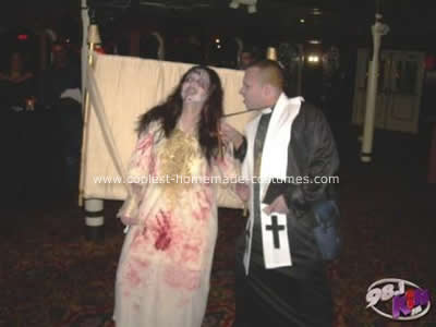     Disfraz de pareja Reagan McNeil y sacerdote 
