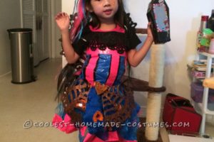 Genial disfraz de Drakubekka Monster High para niña