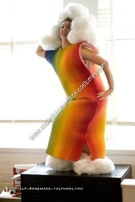 Idea de disfraz de arco iris de bricolaje para Halloween